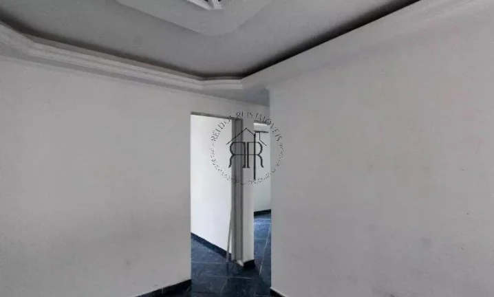 Imagem Localizado em São Paulo, este apartamento oferece uma excelente oportunidade para quem busca confor...