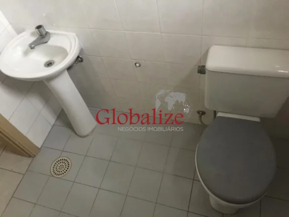 Imagem Otima sala comercial no bairro da Vila Mathias em Santos (SP) muito bem localizada por R$.280.000,00 !