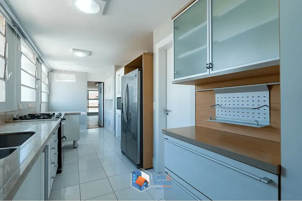 Imagem Apartamento à venda 3 Quartos 2 Suites 3 Vagas 241M² Cerqueira César São Paulo - SP