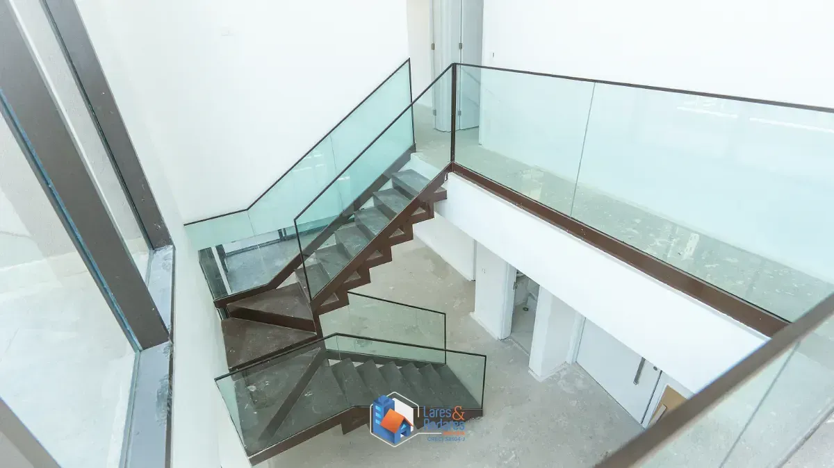 Imagem Cobertura para venda em Moema com 4 quartos, sendo 4 suítes, 281m²