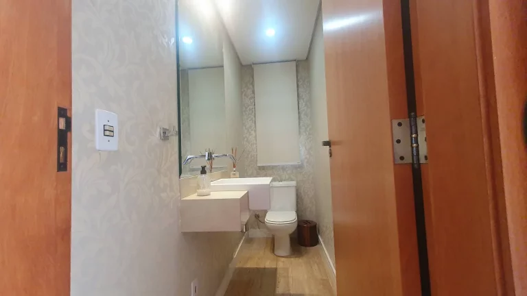 Imagem Casa em Condomínio com 3 Quartos (1 suíte) no Parque da Hípica em Campinas