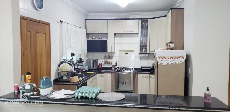 Imagem Sobrado triplex com 3 suites e duas vagas na Vila Rosália - Guarulhos - A VENDA!!!