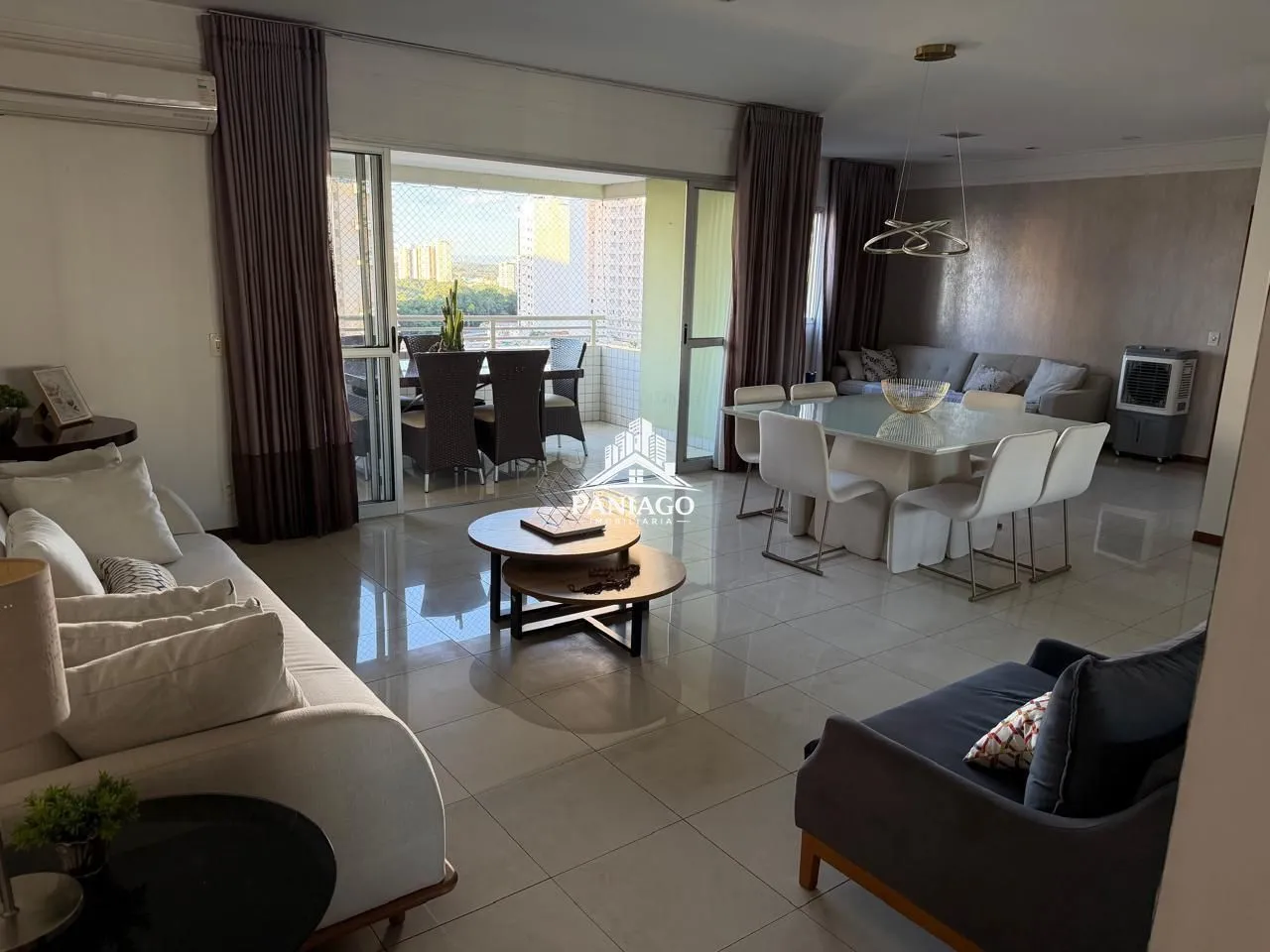 Imagem APARTAMENTO SEMIMOBILIADO À VENDA - EDIFÍCIO CECÍLIA MEIRELES