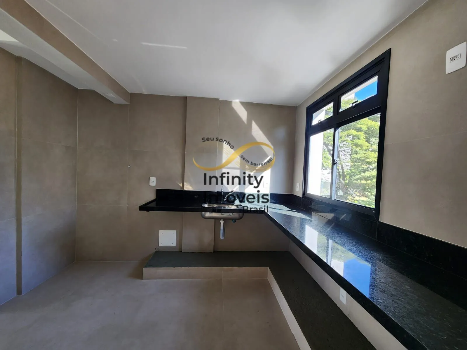 Imagem Apartamento à venda no bairro Serra - Belo Horizonte/MG