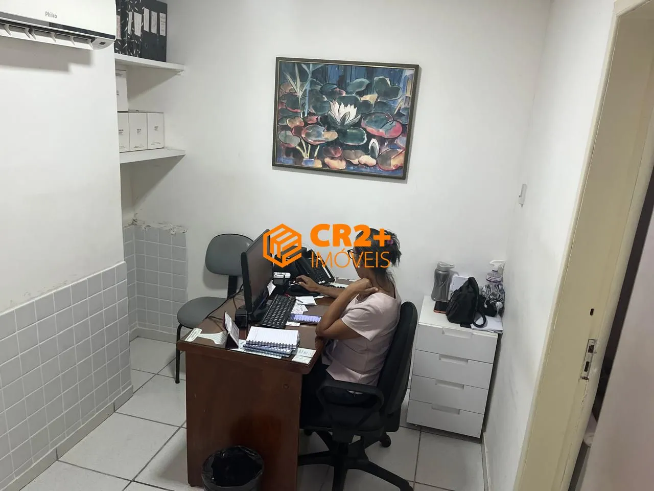 Imagem Vendo casa comércial equipada para clínica médica no Derby -370m²