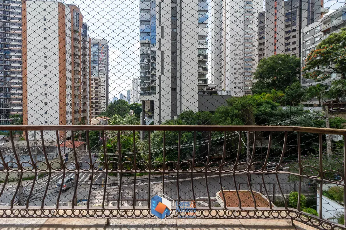 Imagem Apartamento para venda em Brooklin Paulista com 3 quartos, sendo 1 suíte, 159m²