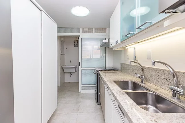 Imagem Apartamento à venda em São Paulo, Vila Uberabinha, com 3 quartos, 128m2