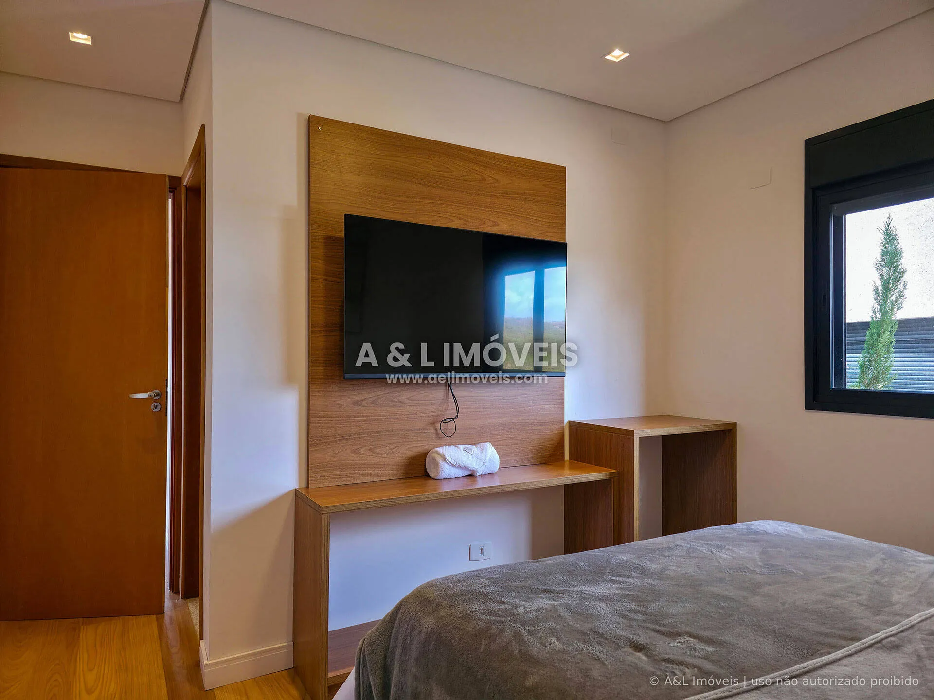 Imagem Casa em Condomínio | Campos do Jordão | 4 Suítes e Porteira Fechada