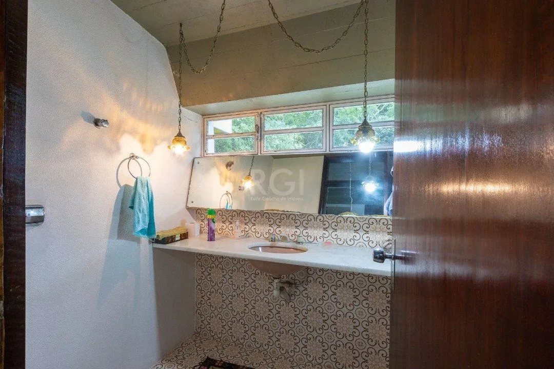 Imagem Casa para Venda - 600m², 3 dormitórios, sendo 1 suites, 8 vagas - Vila Assunção