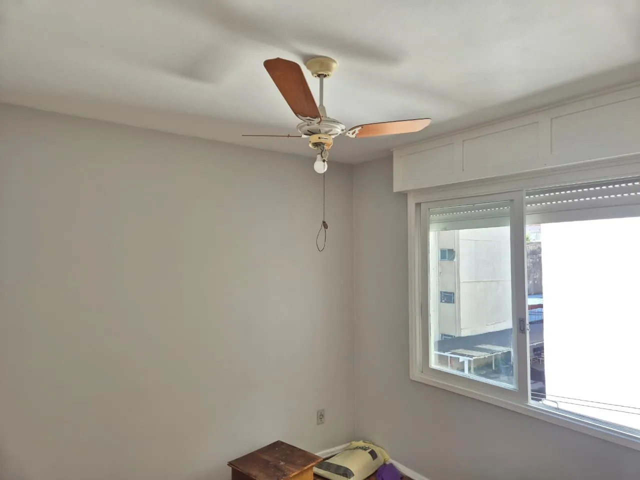 Imagem 3d com vaga e elevador