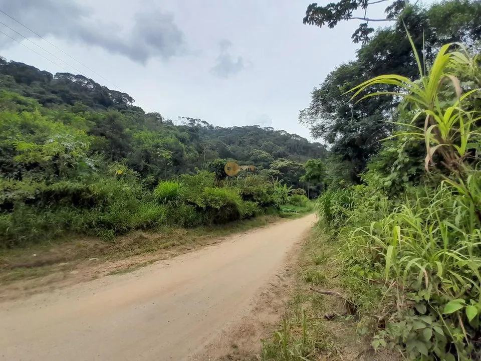 Foto do imóvel Terreno para Venda em Teresópolis / RJ em Estrada Malhardes