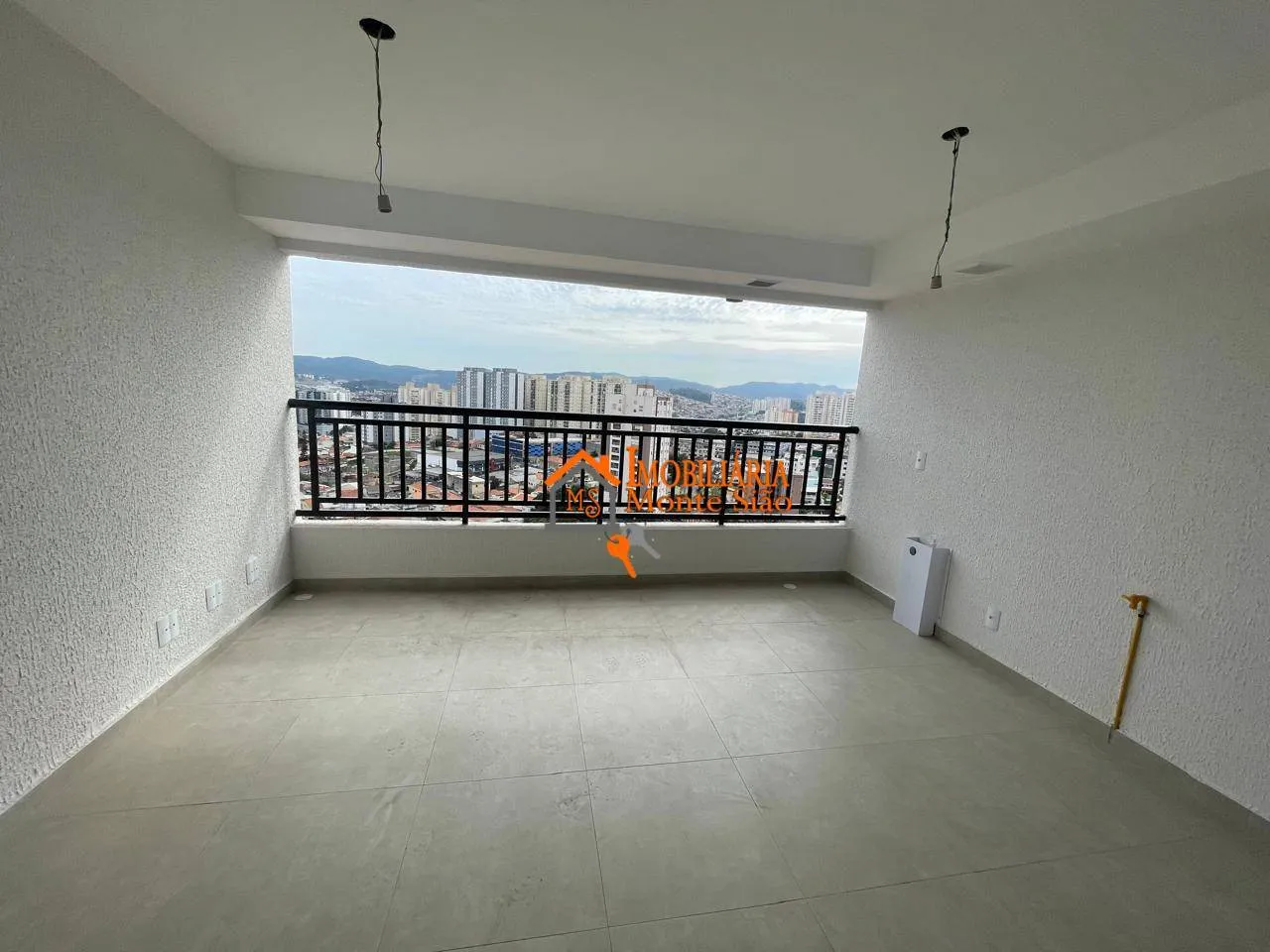Imagem Apartamento com 2 dormitórios à venda, 64 m² por R$ 643.000,00 - Vila Hulda - Guarulhos/SP