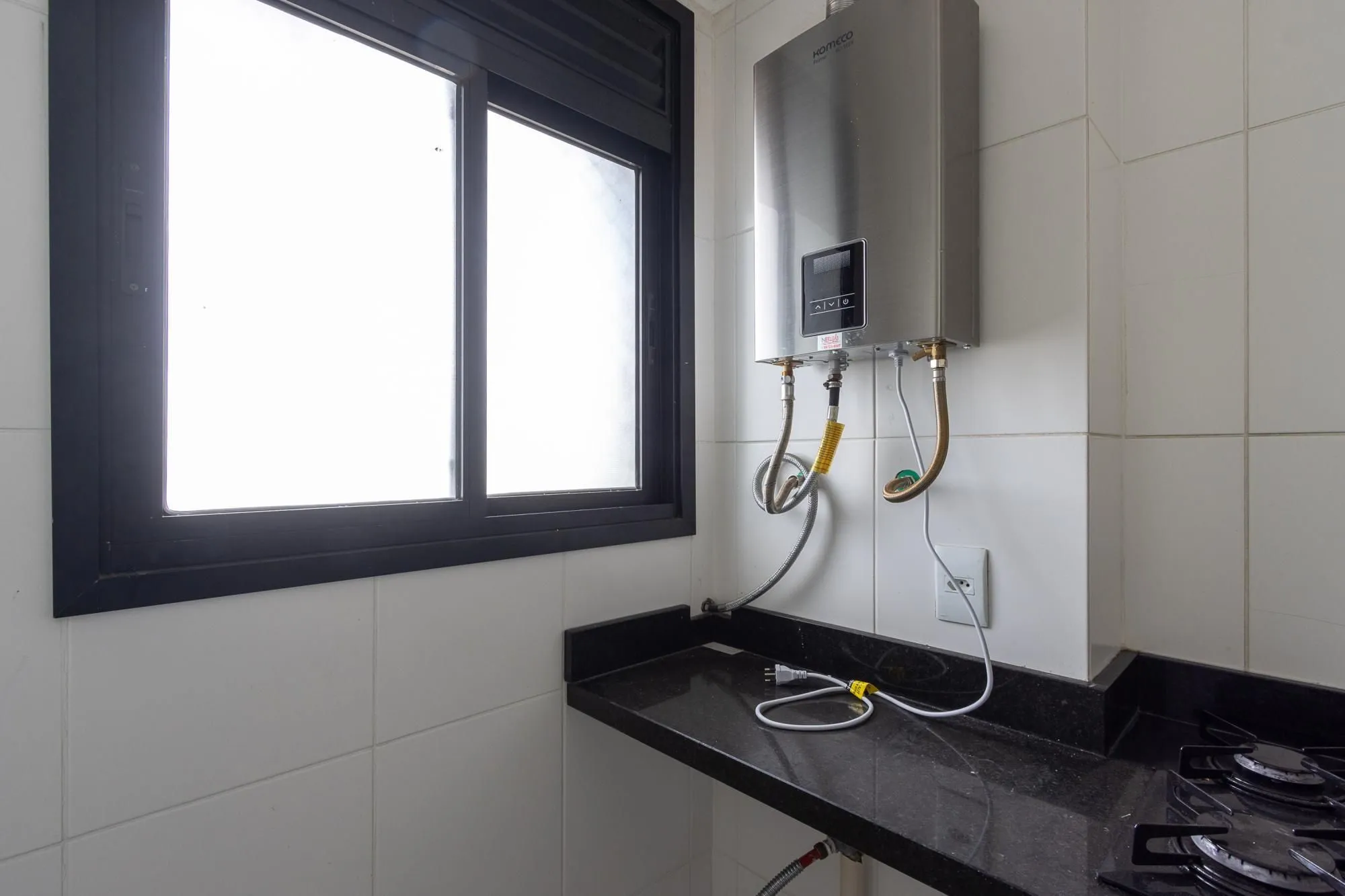 Imagem Apartamento para Locação - 40.12m², 1 dormitório, 1 vaga - Camaquã