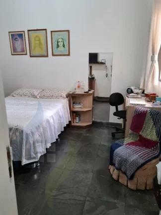 Imagem Casa de 2 dormitórios sendo 1 suíte, 2 banheiros, 1 vaga, com 136m² em Santa Paula, São Caetano do Sul