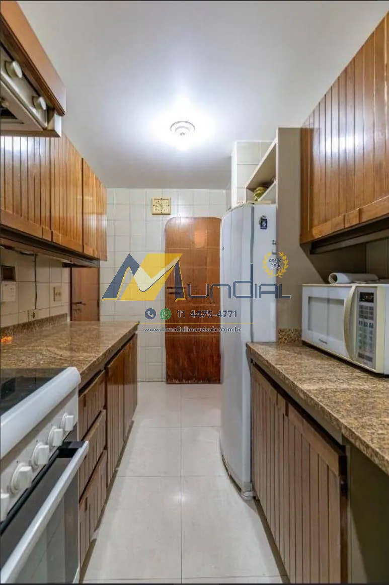 Imagem Casa alto padrão para locação comercial com 340m² e localização estratégica
