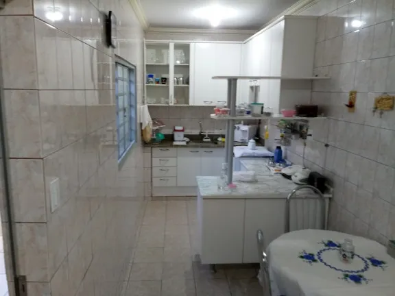 Imagem Casa com 5 Quartos à Venda, 310 m² em Taguatinga Norte (Taguatinga) - Brasília