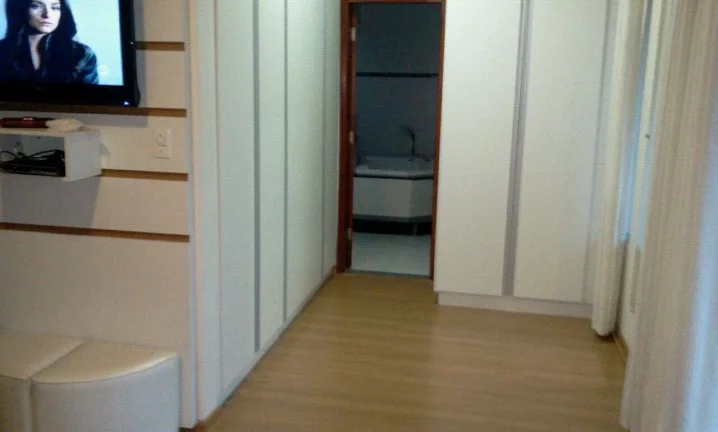 Imagem Casa Residencial em POÇOS DE CALDAS - MG, JARDIM DAS HORTÊNSIAS