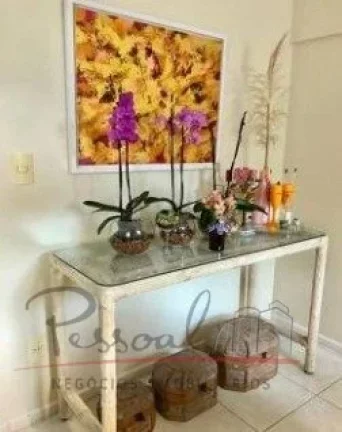 Imagem Apartamento com 3 dormitórios, sendo 1 suíte, banheiro, living com sala de estar e jantar, cozinha...