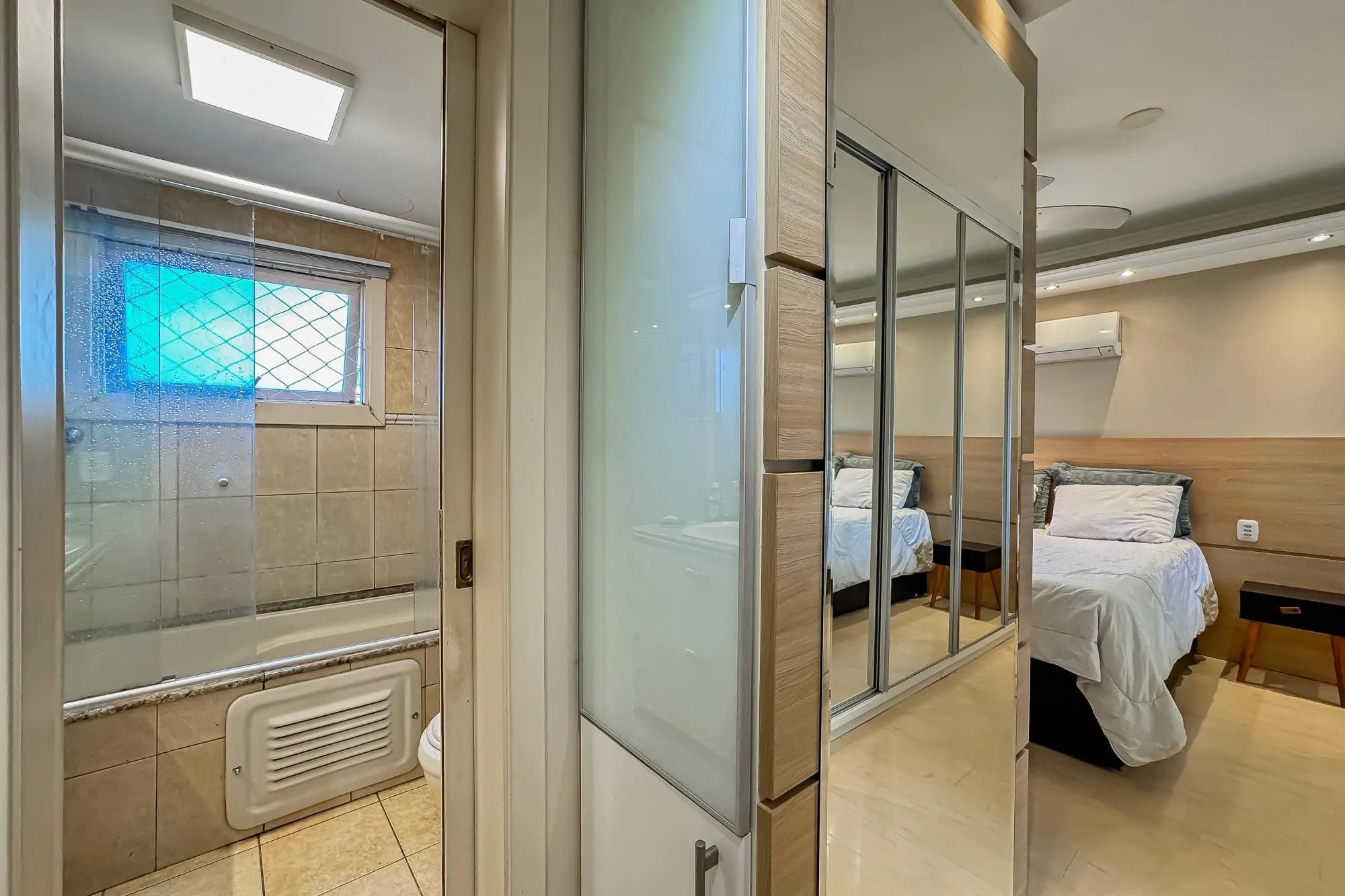 Imagem Apto com 2 quartos à venda na Alameda Eduardo Guimarães, 73, Três Figueiras, PoA