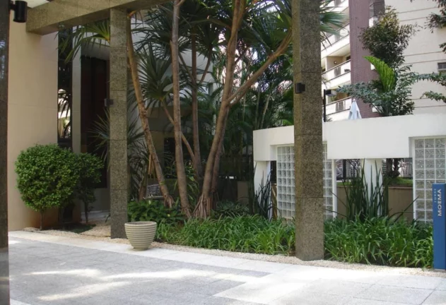Imagem Flat disponível para venda no Condomínio Twin Towers Ibirapuera em Moema, com 74m², 2 dormitórios e 1 vaga