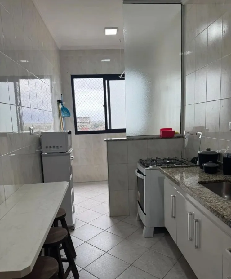 Imagem Amplo Apartamento na Praia Grande - Canto do Forte