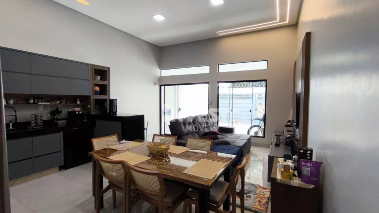 Imagem Casa com 3 dormitórios à venda, 135 m² por R$ 790.000,00 - Jardim Presidente - Goiânia/GO