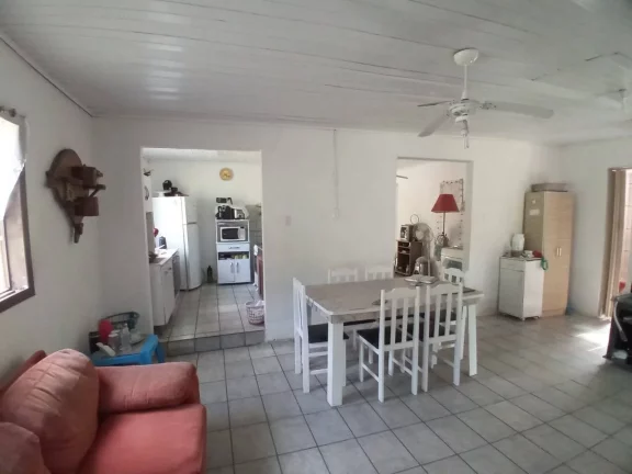 Imagem BAIXAMOS!!! Belo Sítio com 10.000m², Casa, Galpão, baias, açudes, piscina