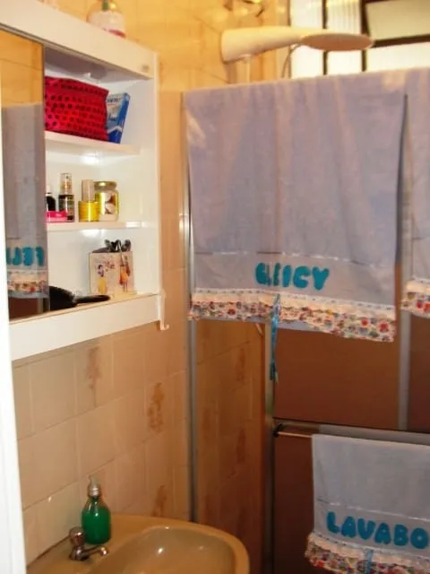 Imagem Casa à venda 2 Quartos, 2 Vagas, 300M², Chácara Galega, Pindamonhangaba - SP