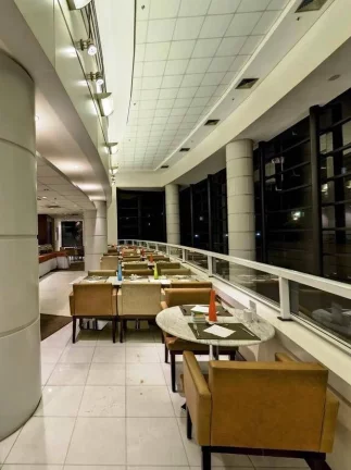 Imagem Flat disponível para venda no Mercure São Paulo Grand Plaza Paulista Hotel na Paraíso, com 30m², 1 dormitório e 1 vaga