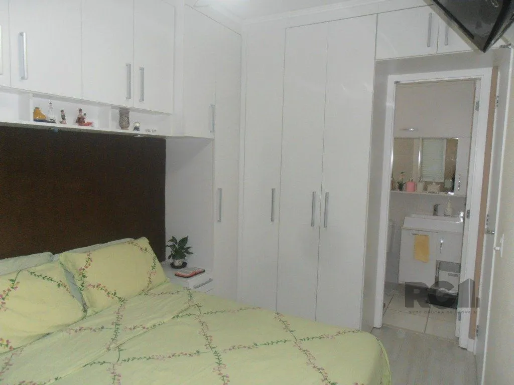 Imagem Apartamento 62m², 3 dormitórios, 2 vagas de garagem no bairro Passo da Areia