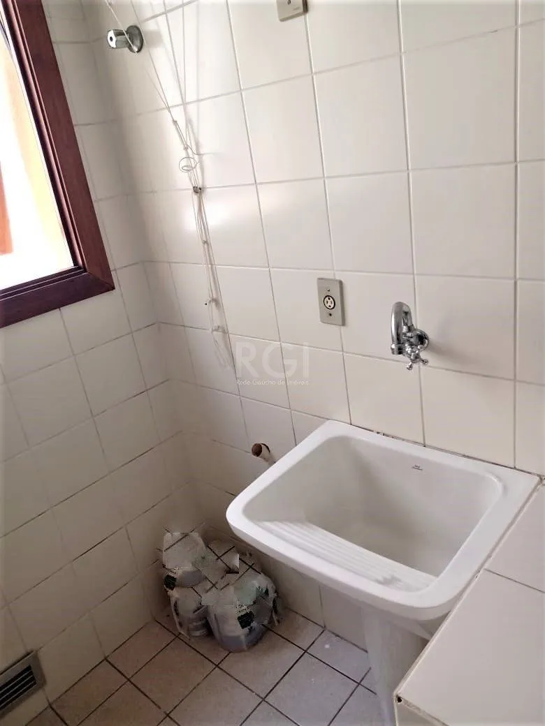 Imagem Apartamento para Venda - 53m², 2 dormitórios, 1 vaga - Petrópolis