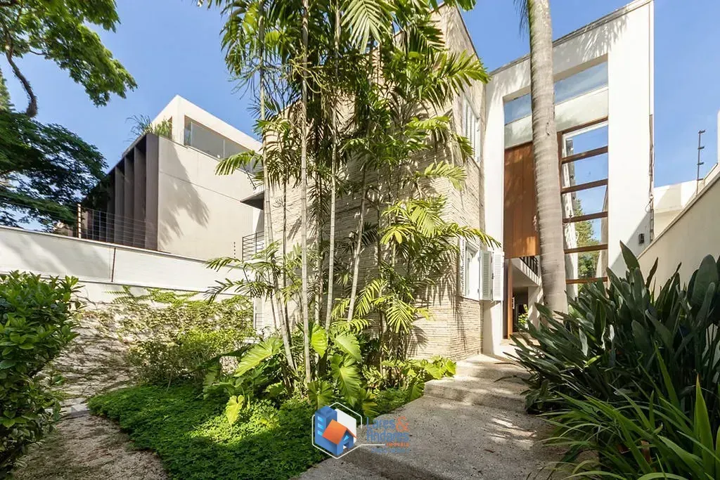 Foto do imóvel Casa à venda 4 Quartos 4 Suites 8 Vagas 819M² Vila Nova Conceição São Paulo - SP em Praça Moreira Cabral