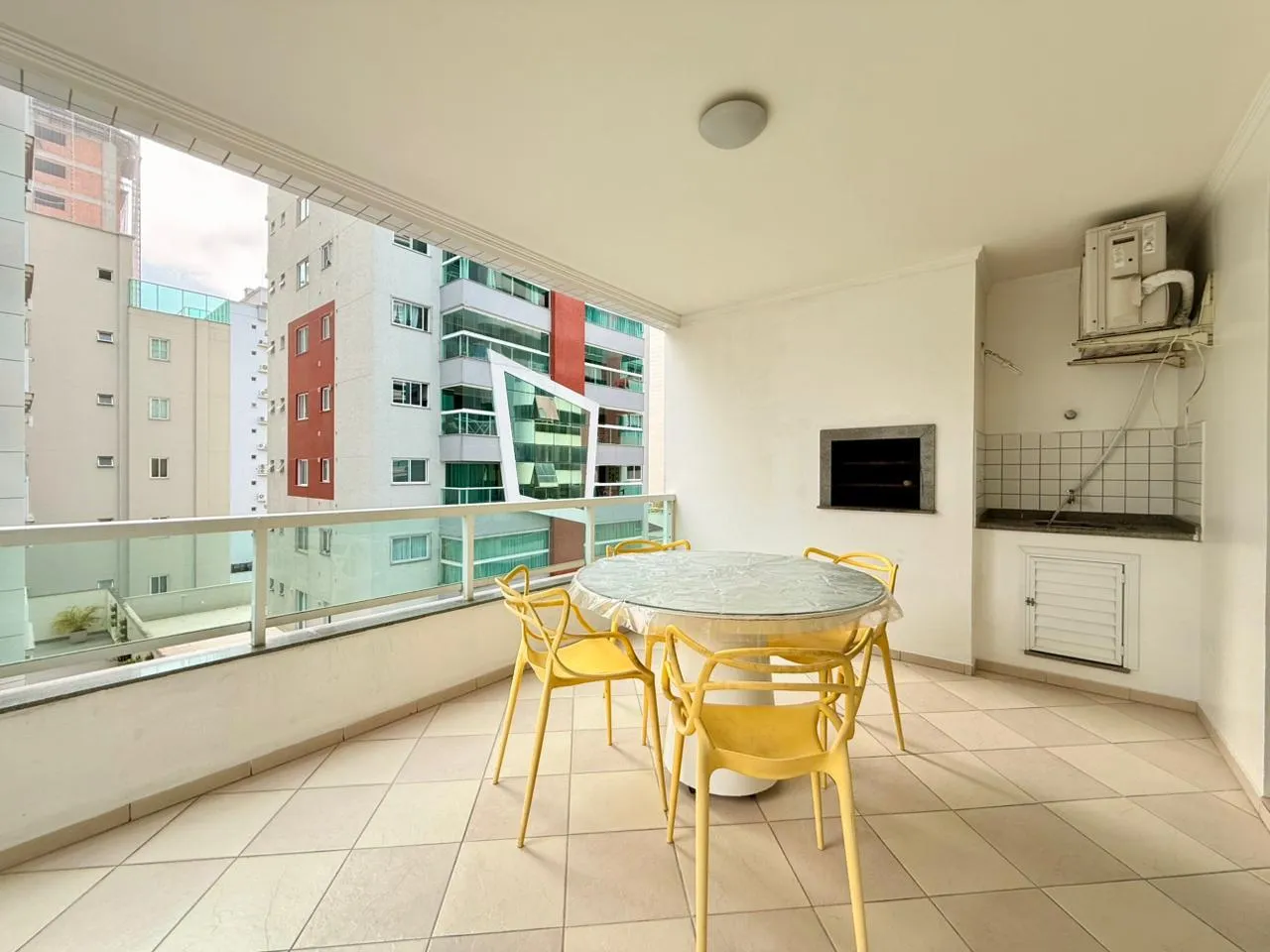 Imagem Apartamento à venda com 114m2 por R$ 1.000.000,00