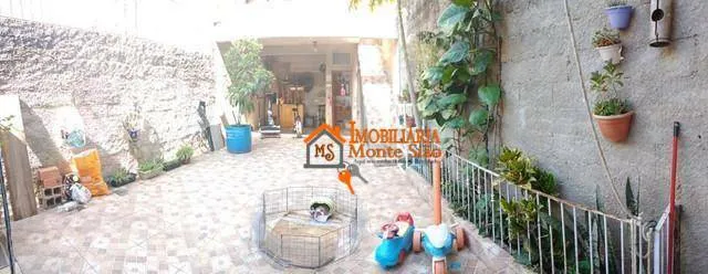 Imagem Sobrado com 3 dormitórios à venda, 220 m² por R$ 340.000,00 - Jardim Maria Clara - Guarulhos/SP