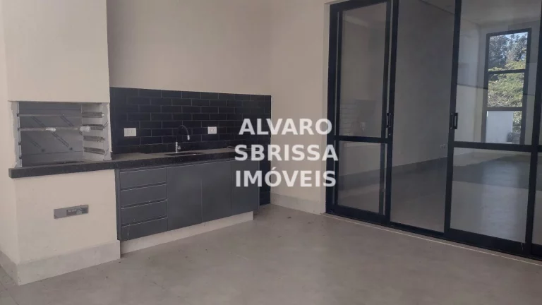 Foto do imóvel Casa térrea nova à venda com 3 suítes 360 m2 no Condomínio Vila dos Manacás próximo ao Plaza Shopping localização privilegiada!