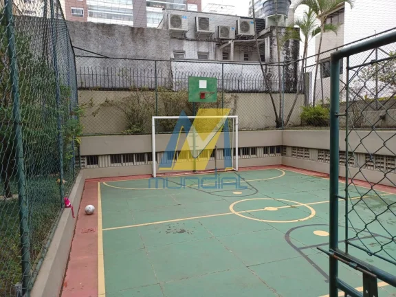 Imagem Apartamento 130m² em Moema com 3 vagas e lazer completo.