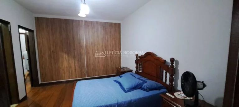 Imagem Casa á venda.