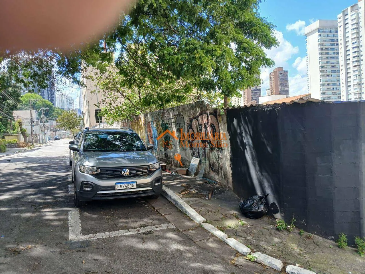 Imagem Terreno à venda, 400 m² por R$ 2.000.000,00 - Centro - Guarulhos/SP