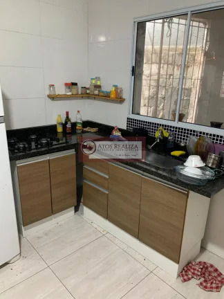Imagem Casa Térrea com 3 dormitórios, 4 vagas de Garagens, Oficina, à Venda no Jardim Vergueiro, Região das Vila das Mercês SP, por R$370.000, Oportunidade.