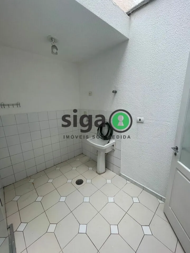 Imagem VENDA DE CASA COM 3 DORMITÓRIOS, EM CONDOMÍNIO FECHADO, NO JD. MARAJOARA