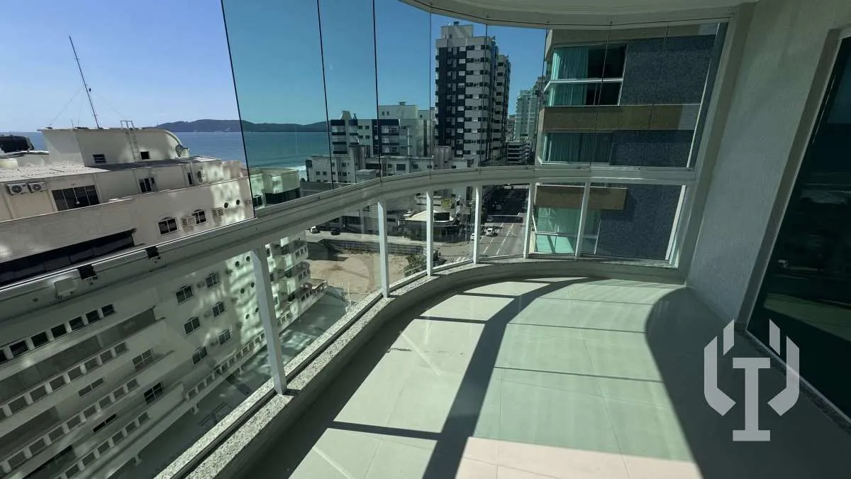 Imagem Apartamento à venda, no ED. LAGO MAGGIORE em Itapema, Meia Praia, com 3 quartos, 121,79m2