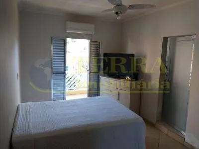 Imagem Sobrado 3 Quartos com 2 Vagas em Pestana, Osasco - Pronto para Morar