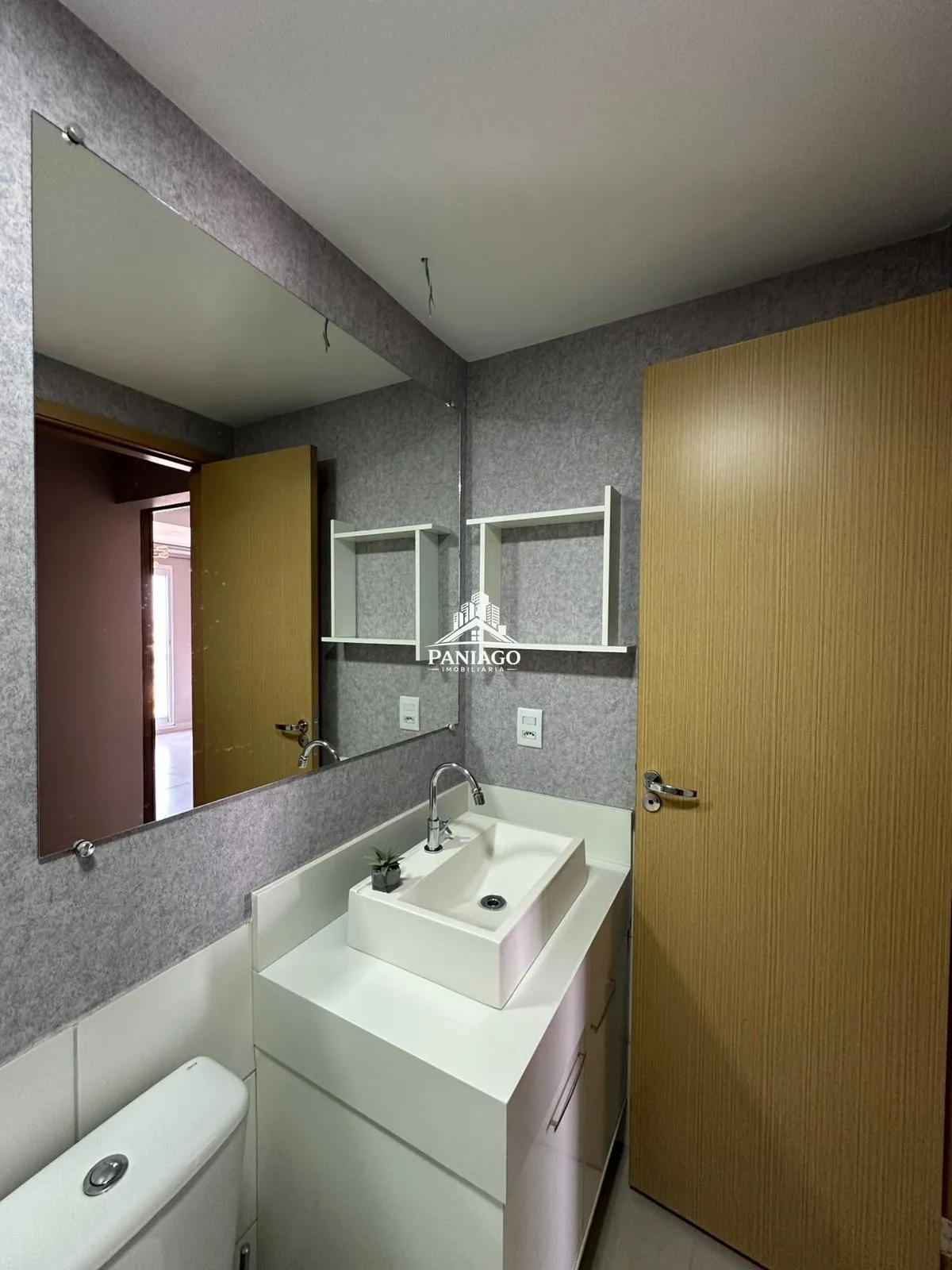 Imagem Apartamento Porteira Fechada com 2 Quartos à Venda no Villagio Calábria | Goiabe