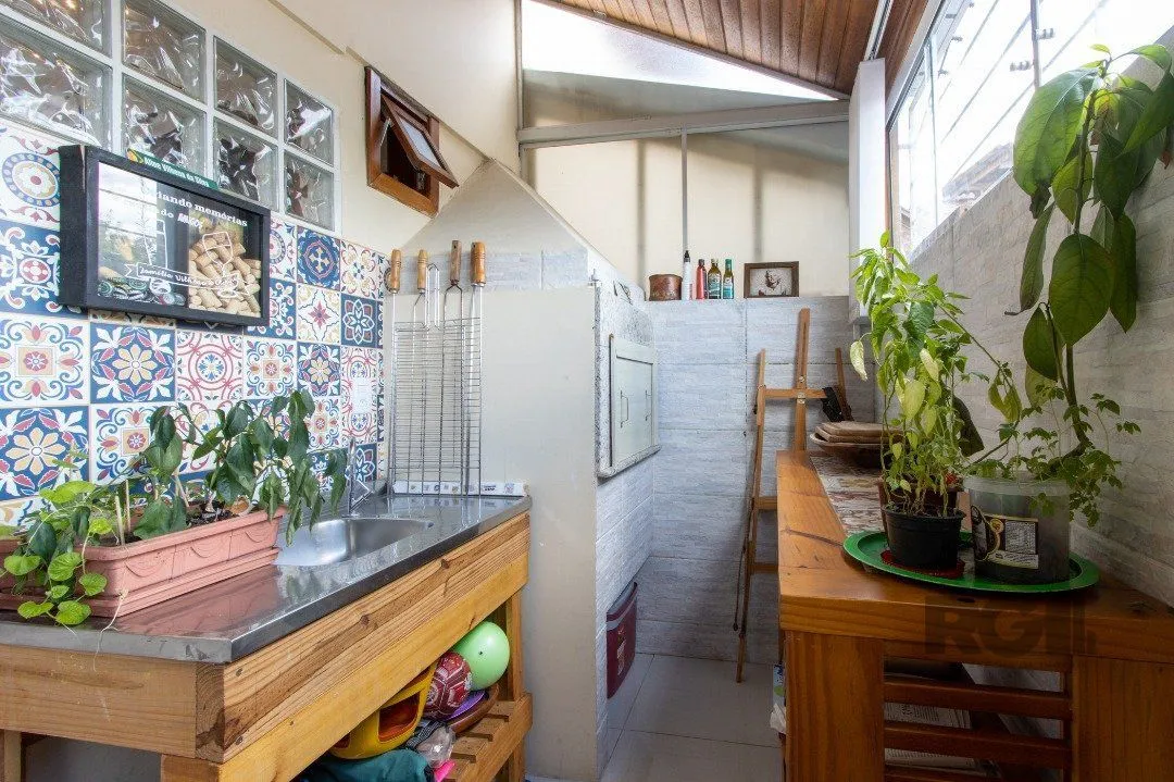 Imagem Casa Condominio para Venda - 139m², 3 quartos, 1 suite, 1 vaga - Cavalhada