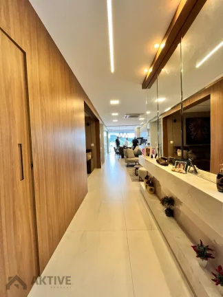 Imagem Casa de Condomínio em Suru - Santana de Parnaíba, SP