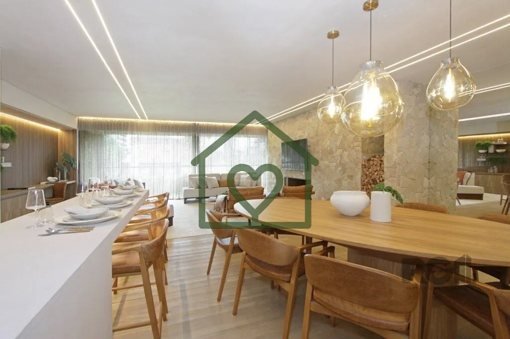 Imagem Apresento um sofisticado apartamento de 151 m² privativos no 18º andar, situado no bairro Menino D...