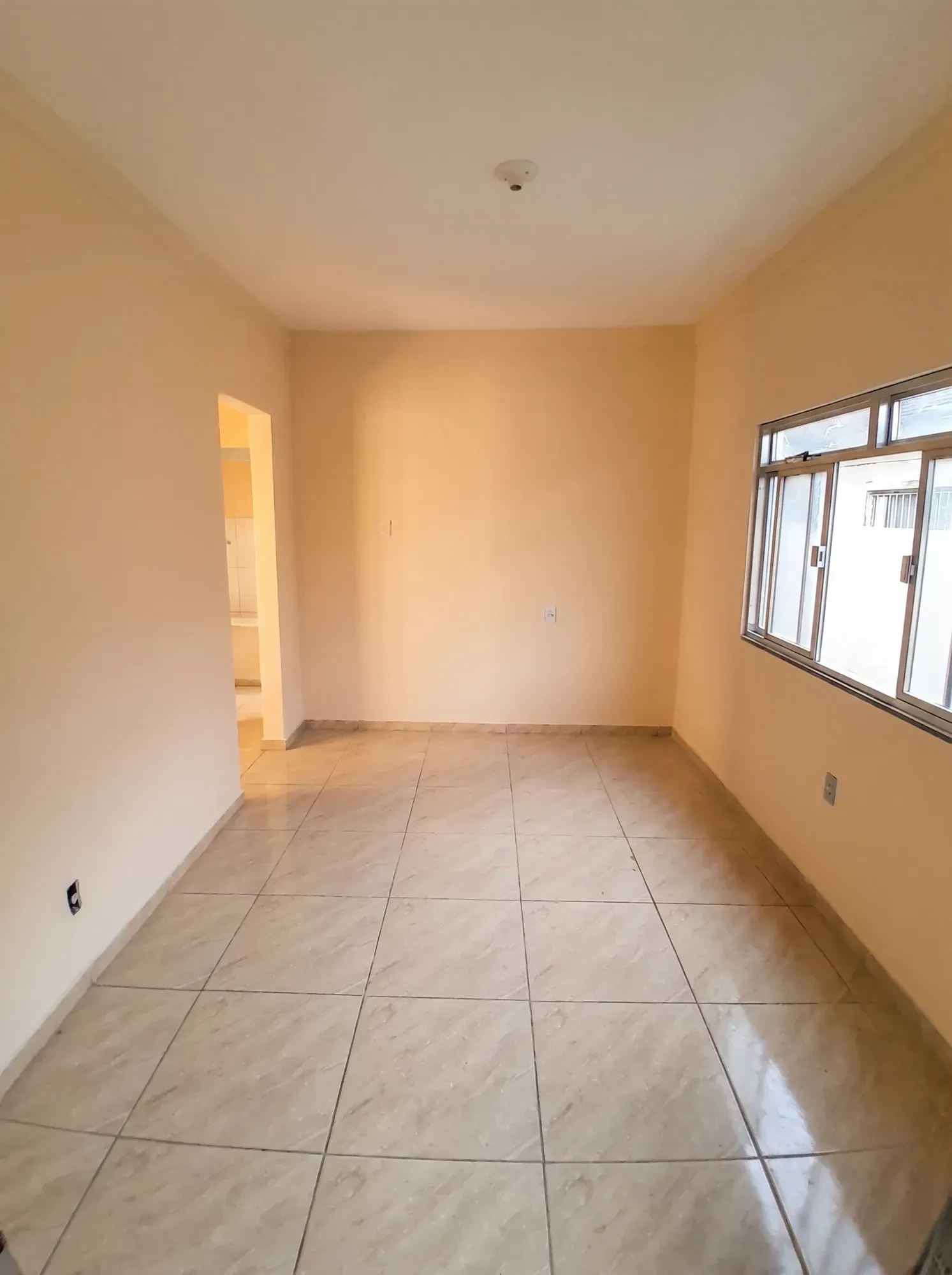 Imagem Casa com 2 Quartos à Venda, 140 m² em Bangu - Rio de Janeiro