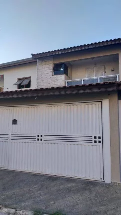 Sobrado com 3 dormitórios à venda, 140 m² por R$ 575.000,00 - Vila Camilópolis - Santo André/SP