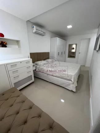 Imagem Apartamento de alto padrão 2 quartos 1 suíte na quadra da praia de Itapuã