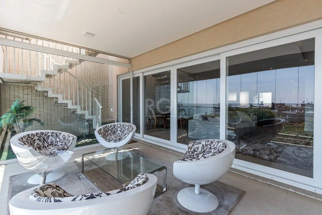 Imagem Cobertura para Venda - 319.17m², 3 dormitórios, sendo 3 suites, 4 vagas - Cristal